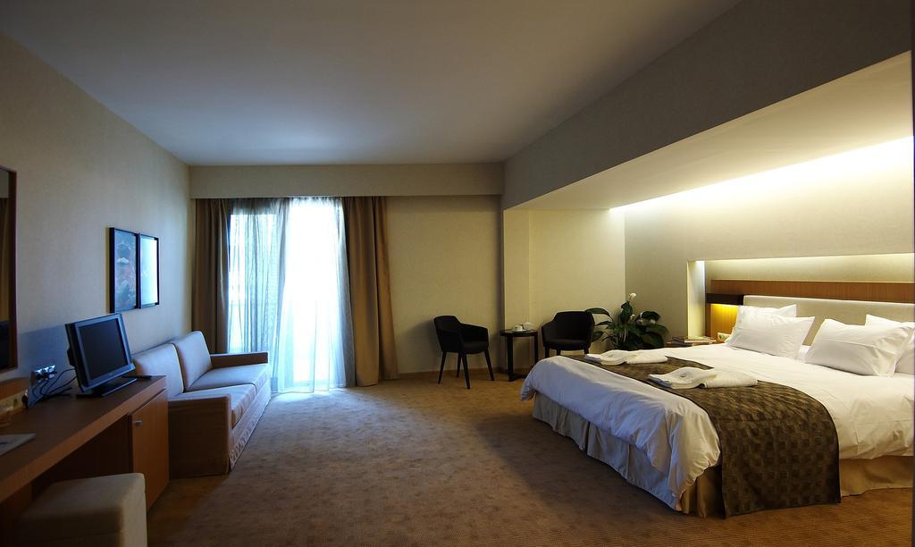 Philippos Xenia Hotel Серрес Номер фото